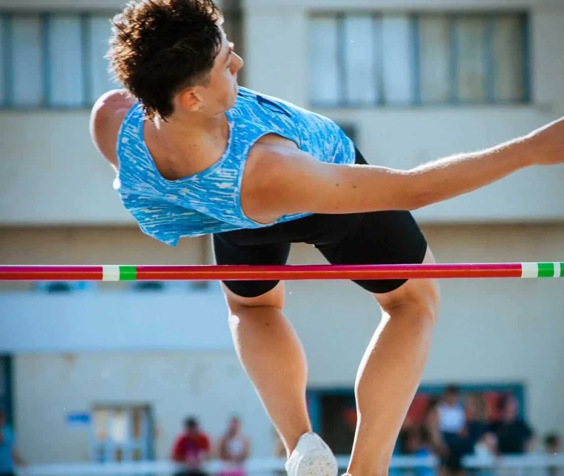 En este momento estás viendo Atletismo: DESTACADAS ACTUACIONES EN TORNEO PISTA DE ROSARIO