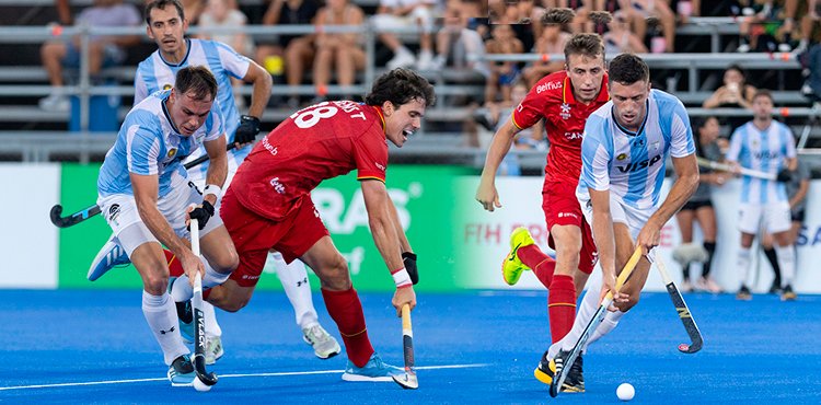 En este momento estás viendo Hockey césped masculino: FIH PRO LEAGUE | LOS LEONES Y EL COMIENZO DE LA TEMPORADA OFICIAL CON CUATRO PARTIDOS EN SANTIAGO DEL ESTERO