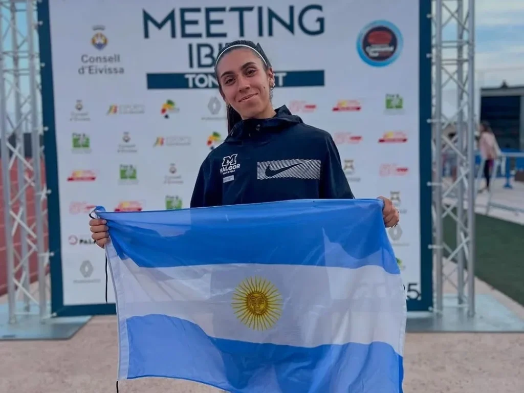 Atletismo: GRAN MARCA PERSONAL DE MICAELA LEVAGGI EN ESPAÑA