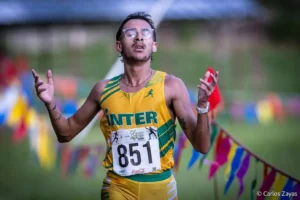 Lee más sobre el artículo Atletismo: URIEL MUÑOZ CONSIGUIÓ UN TÍTULO UNIVERSITARIO EN PUERTO RICO