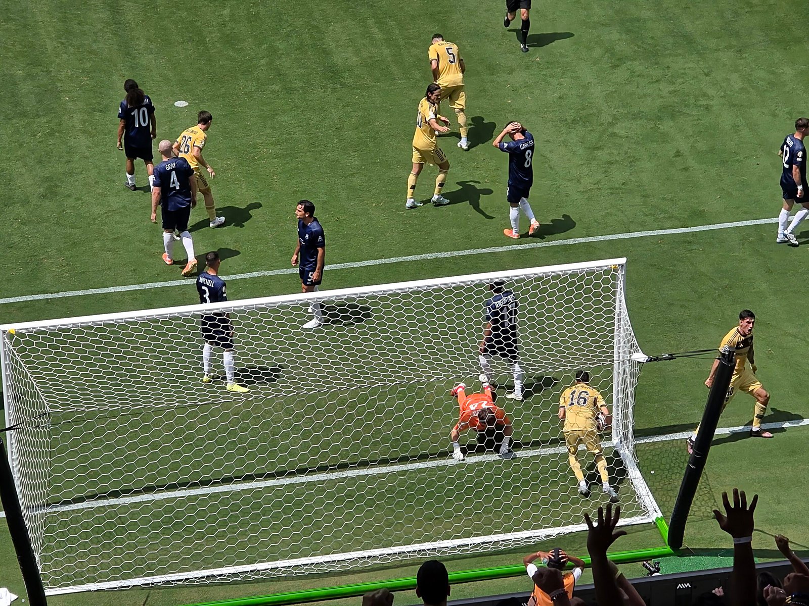 En este momento estás viendo Fútbol masculino: BOCA JUNIORS IGUALÓ CON AUCKLAND CITY EN EL MUNDIAL DE CLUBES Y QUEDÓ ELIMINADO DE LA COMPETENCIA