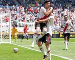 Lee más sobre el artículo Fútbol masculino: RIVER PLATE LE GANÓ A URAWA RED DIAMONDS EN SU PRIMER PARTIDO DEL MUNDIAL DE CLUBES