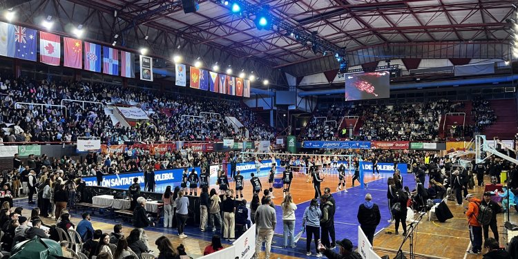 En este momento estás viendo Voley femenino: LAS PANTERAS CAYERON FRENTE A ALEMANIA EN GRAN PARTIDO JUGADO EN SANTA FE