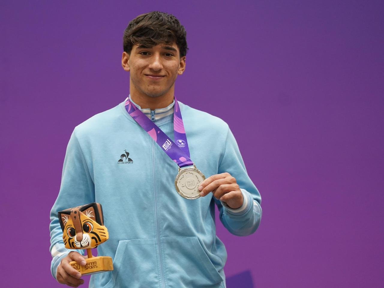 En este momento estás viendo Juegos ASU 2025: CICLISMO | MURILLO, MEDALLA DE PLATA EN KEIRIN EN EL CIERRE DE LAS PRUEBAS DE PISTA