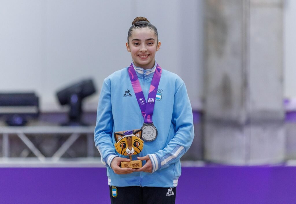 Juegos ASU 2025: GIMNASIA | JULIETA LUCAS FUE PLATA EN ARTÍSTICA