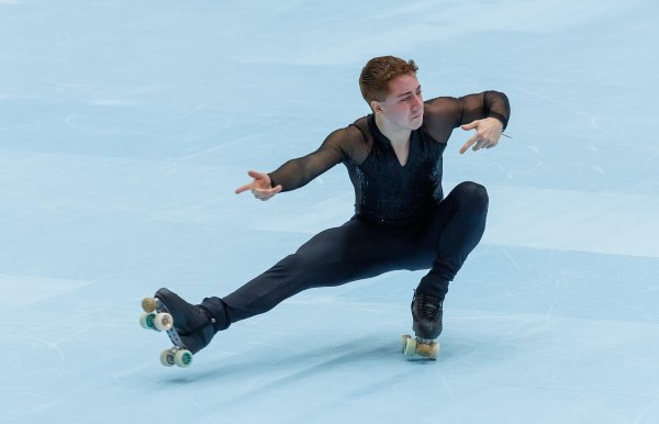 En este momento estás viendo Juegos ASU 2025: PATINAJE | JOSÉ SEGUNDO RODRÍGUEZ FUE EL MÁS DESTACADO DE LA DELEGACIÓN EN LA COMPETENCIA
