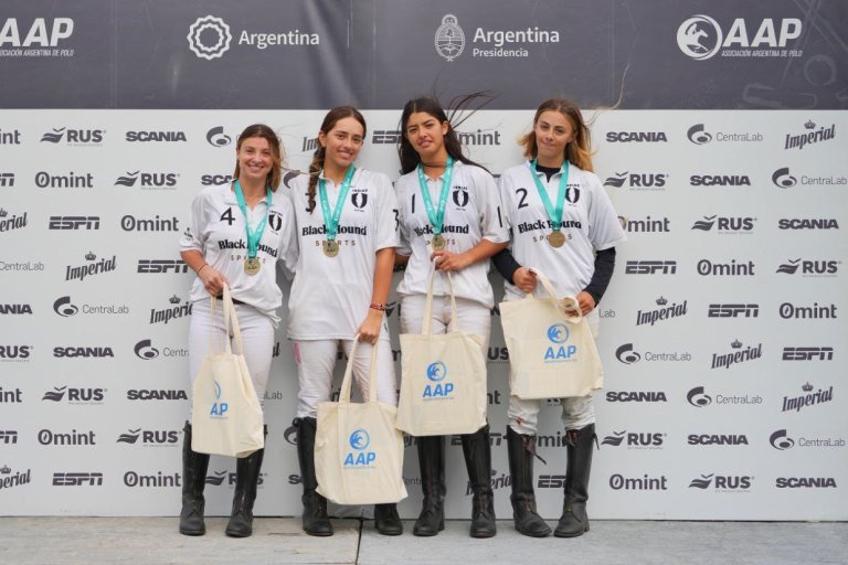 En este momento estás viendo Polo femenino: COPA INÉS AYERZA
