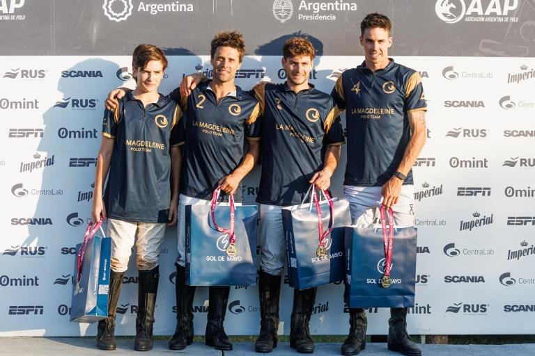 En este momento estás viendo Polo masculino: LA IRENITA GANÓ LA COPA SERGIO PIZARRO