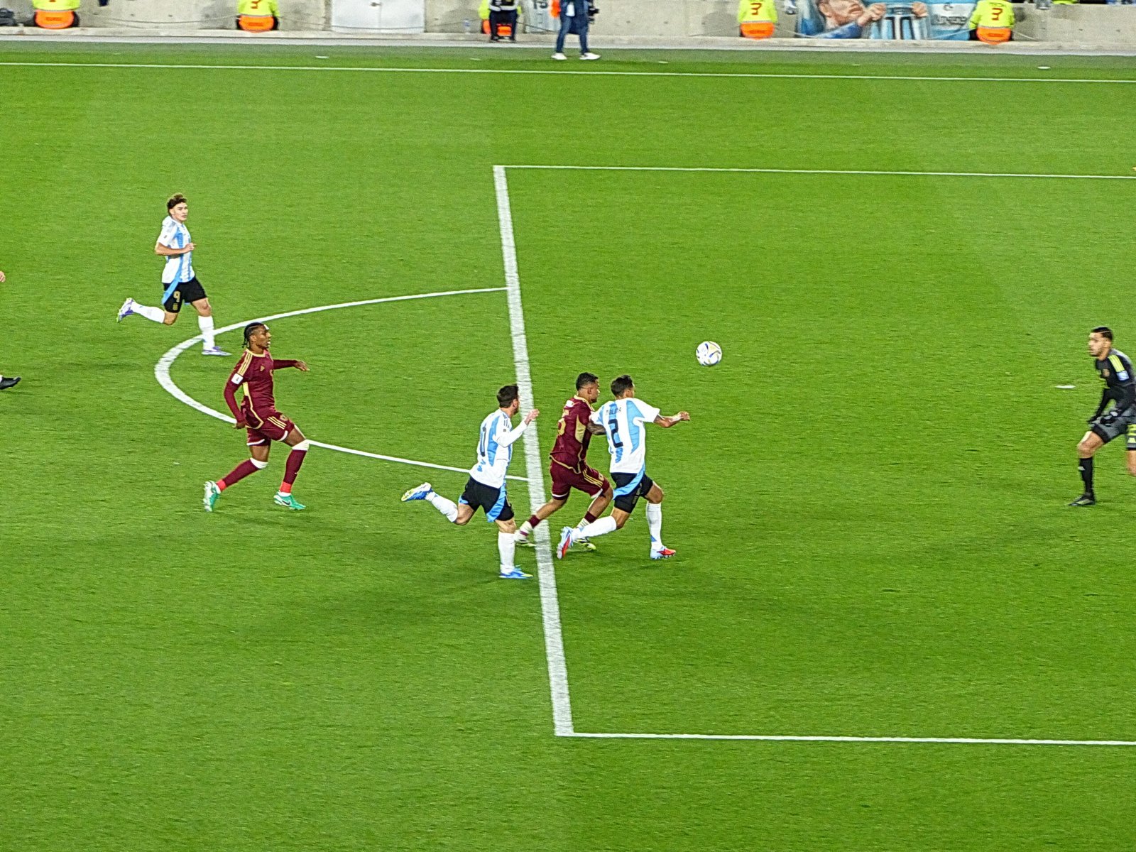 En este momento estás viendo Fútbol masculino: ELIMINATORIAS SUDAMERICANAS | FECHAS 17 Y 18 DE LA CLASIFICACIÓN FINAL