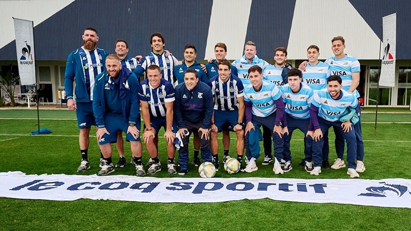 En este momento estás viendo Evento: LE COQ SPORTIF UNIÓ A LOS PUMAS Y TALLERES DE CÓRDOBA EN UNA EXPERIENCIA DEPORTIVA Y HUMANA ÚNICA