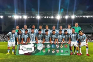 Lee más sobre el artículo Fútbol masculino:: MUNDIAL DE CLUBES SUB18 | RACING SE QUEDÓ CON UN DIGNÍSIMO SUBCAMPEONATO