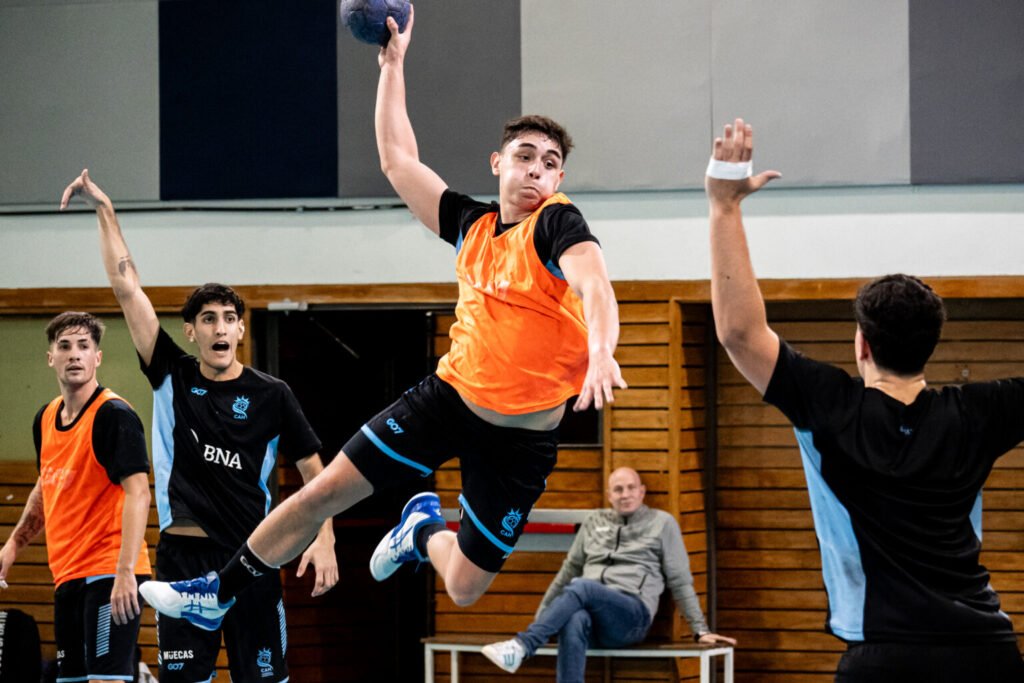 Handball masculino: ENTRENADOR RODOLFO JUNG ANUNCIÓ NUEVO GRUPO DE TRABAJO DE ELITE DEL ÁMBITO LOCAL