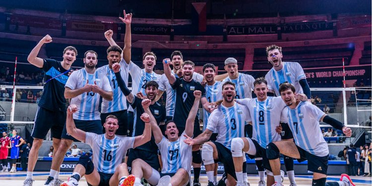 En este momento estás viendo Voley masculino: MUNDIAL | ARGENTINA VENCIÓ A FRANCIA Y PASÓ A OCTAVOS DE FINAL