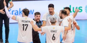 Lee más sobre el artículo Voley masculino: SEGUNDO TRIUNFO DE ARGENTINA EN EL MEMORIAL HB WAGNER, AHORA FRENTE A SERBIA