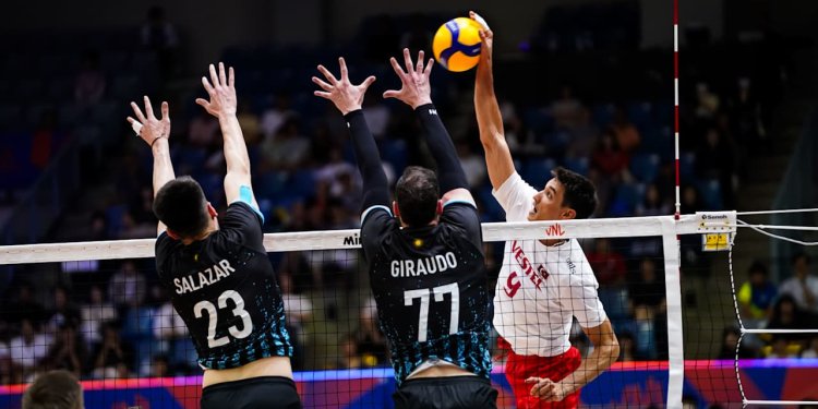 En este momento estás viendo Voley masculino: VNL | ARGENTINA SUPERÓ A TURQUÍA EN CINCO SETS