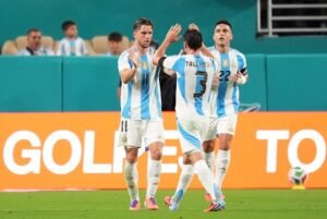 Lee más sobre el artículo Fútbol masculino: LA SELECCIÓN ARGENTINA LE GANÓ A VENEZUELA EN UN AMISTOSO INTERNACIONAL
