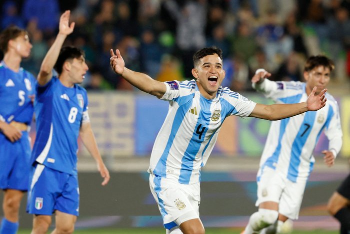 En este momento estás viendo Fútbol masculino: MUNDIAL SUB20 | ARGENTINA LE GANÓ A ITALIA Y PASÓ A OCTAVOS CON PUNTAJE IDEAL