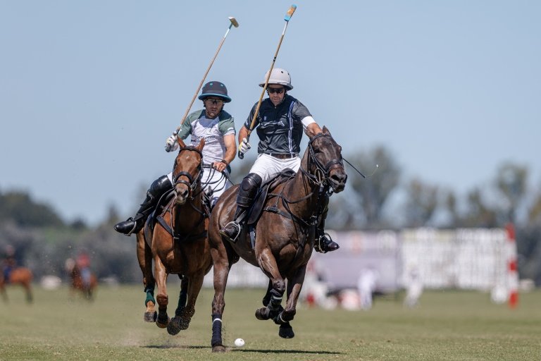 En este momento estás viendo Polo masculino: ABIERTO DE HURLINGHAM | LOS MACHITOS EL REFUGIO Y LA ENSENADA CLONARGEN PASARON A LA FINAL DE LA COPA SUBSIDIARIA