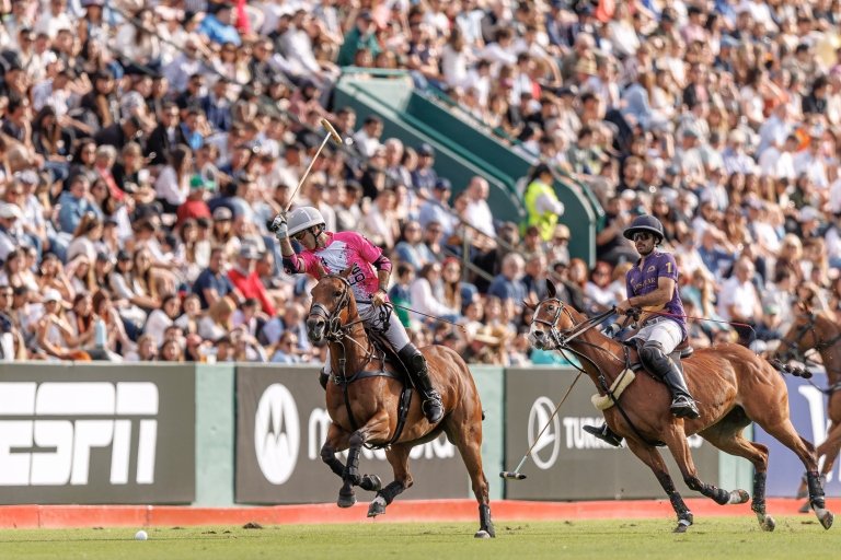 Polo masculino: ABIERTO DE PALERMO | TRIUNFOS DE LA NATIVIDAD LA DOLFINA, UAE POLO, ELLERSTINA INDIOS CHAPALEUFÚ Y LA IRENITA LA HACHE