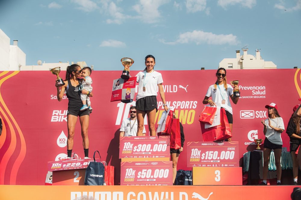 En este momento estás viendo Atletismo: MICAELA LEVAGGI Y MANUEL CÓRSICO GANARON LOS 10KM OPEN SPORTS