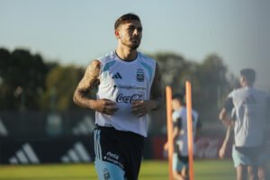 Lee más sobre el artículo Fútbol masculino: ACTIVIDAD DE LA SELECCIÓN ARGENTINA EN LA PREVIA DE LOS AMISTOSOS A JUGARSE EN LA BOMBONERA