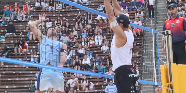 En este momento estás viendo Beach Volley: CIRCUITO SUDAMERICANO | CUATRO DUPLAS NACIONALES PARTICIPARON DE LA ETAPA 2 DEL TORNEO