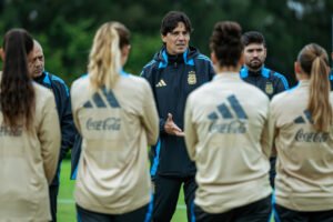 Lee más sobre el artículo Fútbol femenino: PRELISTA DE LA SELECCIÓN ARGENTINA CON EL OBJETIVO DE LA LIGA DE NACIONES