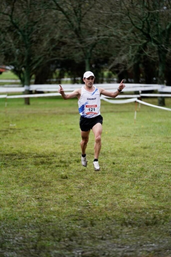 Atletismo: JOAQUÍN ARBE Y NATACHA CASTAÑO TRIUNFARON EN EL CAMPEONATO NACIONAL DE CROSS