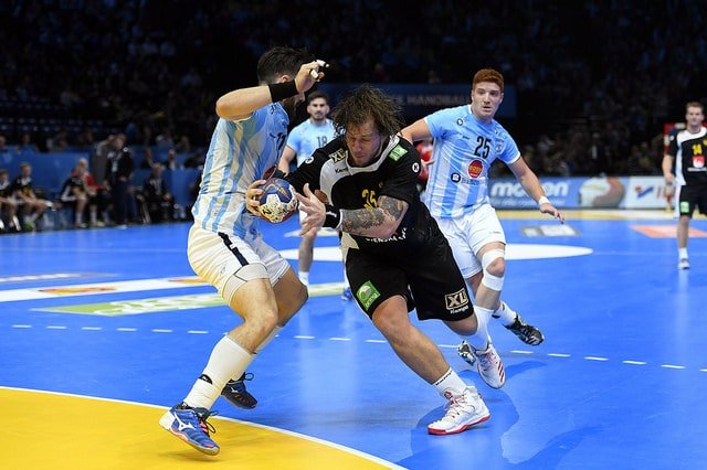 En este momento estás viendo Handball Masculino: DURA DERROTA PARA LOS GLADIADORES ANTE SUECIA POR 35:17