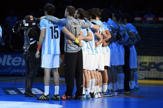 Lee más sobre el artículo Handball Masculino: ARGENTINA PERDIÓ LA FINAL DE LA COPA PRESIDENTE EN EL MUNDIAL DE FRANCIA