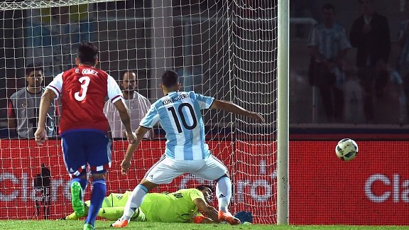 Lee más sobre el artículo Fútbol: LA SELECCIÓN ARGENTINA CAYÓ FRENTE A PARAGUAY EN CÓRDOBA POR LAS ELIMINATORIAS SUDAMERICANAS