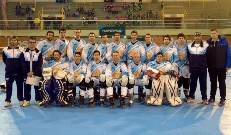 En este momento estás viendo Roller Hockey: PENSANDO EN EL MUNDIAL DE LA CATEGORÍA