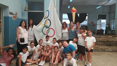 Lee más sobre el artículo Juegos Olímpicos de la Juventud Buenos Aires 2018: LA BANDERA RECORRE LAS ESCUELAS PORTEÑAS