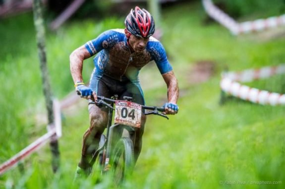 Lee más sobre el artículo Ciclismo de Montaña: GRANDES ACTUACIONES DE SOTO Y APAZA