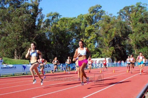 Lee más sobre el artículo Atletismo: RESULTADOS DE LA JORNADA INICIAL DEL GRAND PRIX DE LA REPÚBLICA ARGENTINA