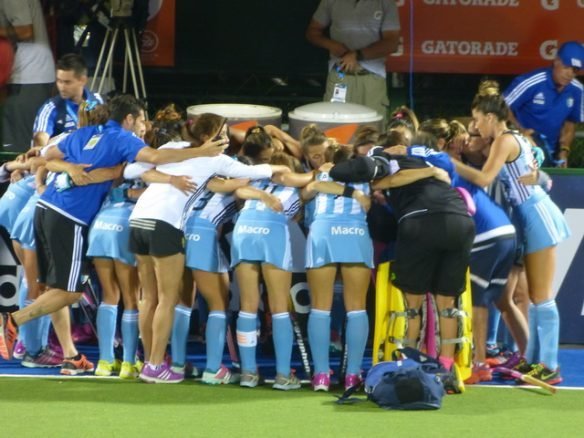 Hockey sobre césped: IMPORTANTE TRIUNFO DE LAS LEONAS SOBRE GRAN BRETAÑA EN EL INICIO DE LA WORLD LEAGUE ROSARIO 2015