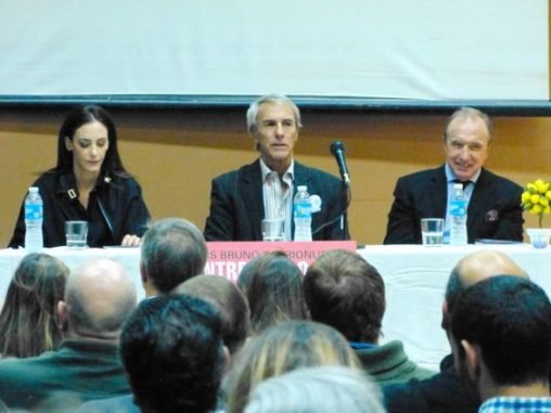 Lee más sobre el artículo Eventos: SE PRESENTÓ EL LIBRO «ENTRENANDO SUEÑOS» DEL PROFESOR LUIS BRUNO BARRIONUEVO EN EL CENARD