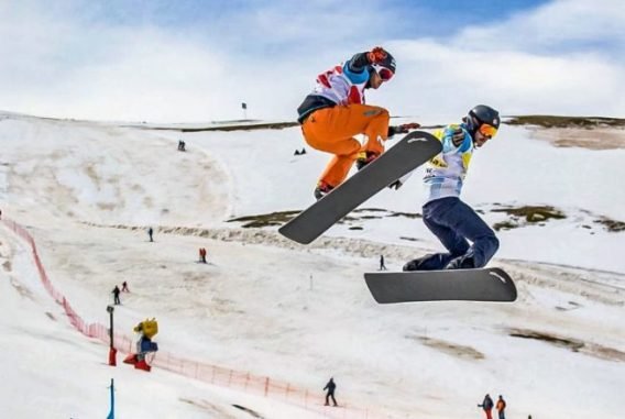 Lee más sobre el artículo Snowboard: BUENAS ACTUACIONES NACIONALES EN TORNEOS INTERNACIONALES