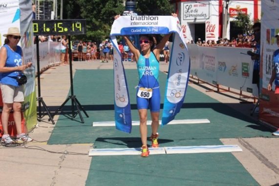 Lee más sobre el artículo Triatlón: COMPETENCIA EN ENTRE RÍOS