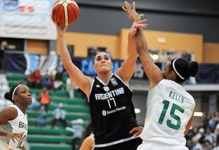 Lee más sobre el artículo Basquet: DECLARACIONES DE LA JUGADORA GISELLA VEGA Y DEL ENTRENADOR SANTANDER