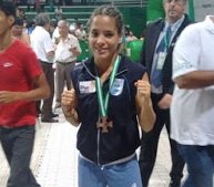 Lee más sobre el artículo Boxeo femenino: «HOY POR HOY ESTOY PREPARADA PARA PELEAR CON CUALQUIERA» AFIRMÓ CLARA LESCURAT