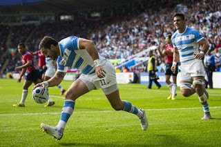 Lee más sobre el artículo Rugby: CÓMODA VICTORIA DE LOS PUMAS FRENTE A NAMIBIA PARA CERRAR LA PRIMERA FASE