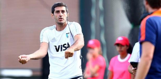 Lee más sobre el artículo Hockey sobre césped: AGUSTÍN CORRADINI ES EL NUEVO DT DE LAS LEONAS