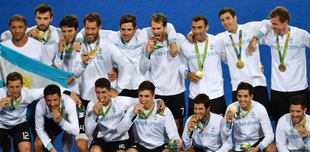 Lee más sobre el artículo Hockey sobre césped: LA AGENDA DE LOS LEONES