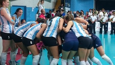 Lee más sobre el artículo Voley femenino: PLANTEL DE LAS PANTERAS PARA RÍO 2016