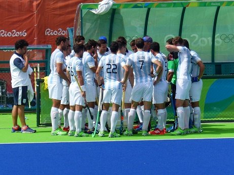 Lee más sobre el artículo Columna: EL HOCKEY MASCULINO ES FINALISTA DE LOS JJOO. GÉNESIS.