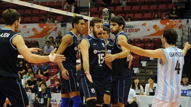 Lee más sobre el artículo Reportajes y Notas: LUCIANO DE CECCO, SELECCIÓN ARGENTINA DE VOLEY