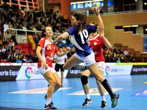 Lee más sobre el artículo Handball femenino: AJUSTADA DERROTA DE LA SELECCIÓN ARGENTINA FRENTE A POLONIA